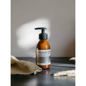Le baume nettoyant et démaquillant